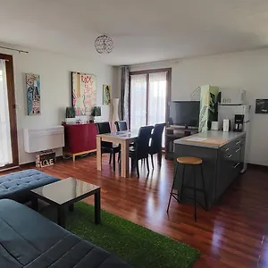  Apartment T2 Climatise Intra Muros Spacieux Et Lumineux Frankreich